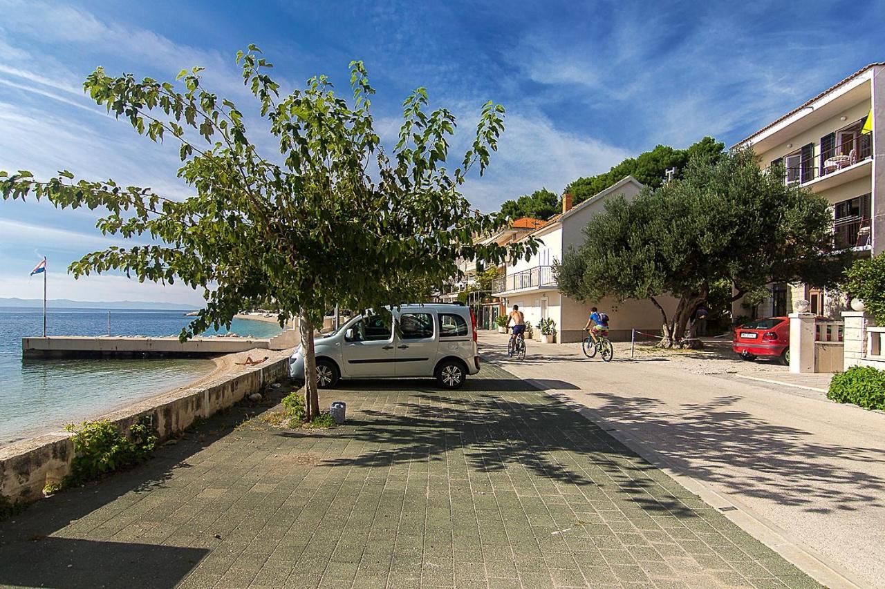 Apartments By The Sea Podgora, Makarska - 2596 Экстерьер фото